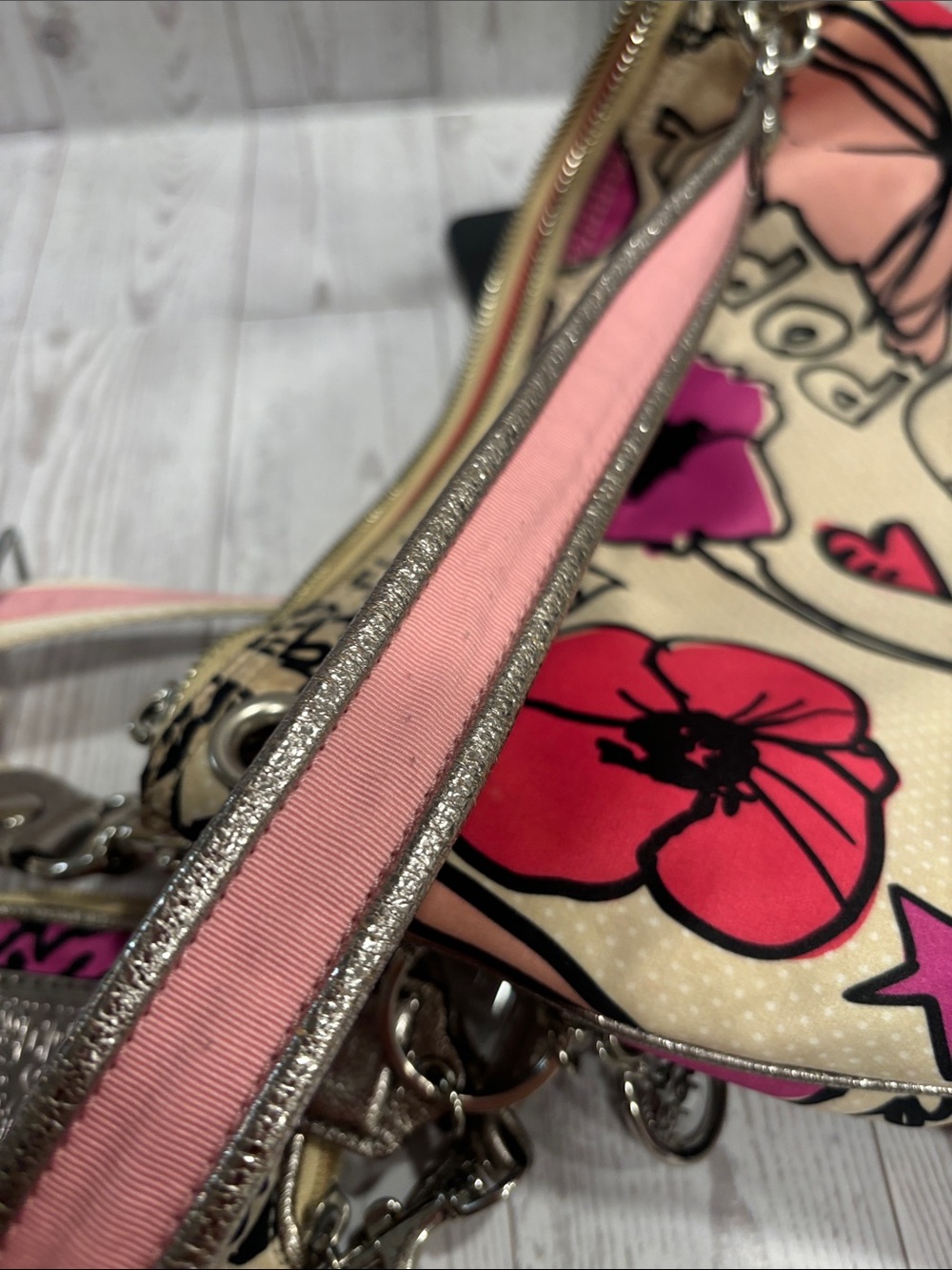 Coach Poppy Floral Graffiti Crossbody Bag with Pink and Wristlet - Picture 10 of 14